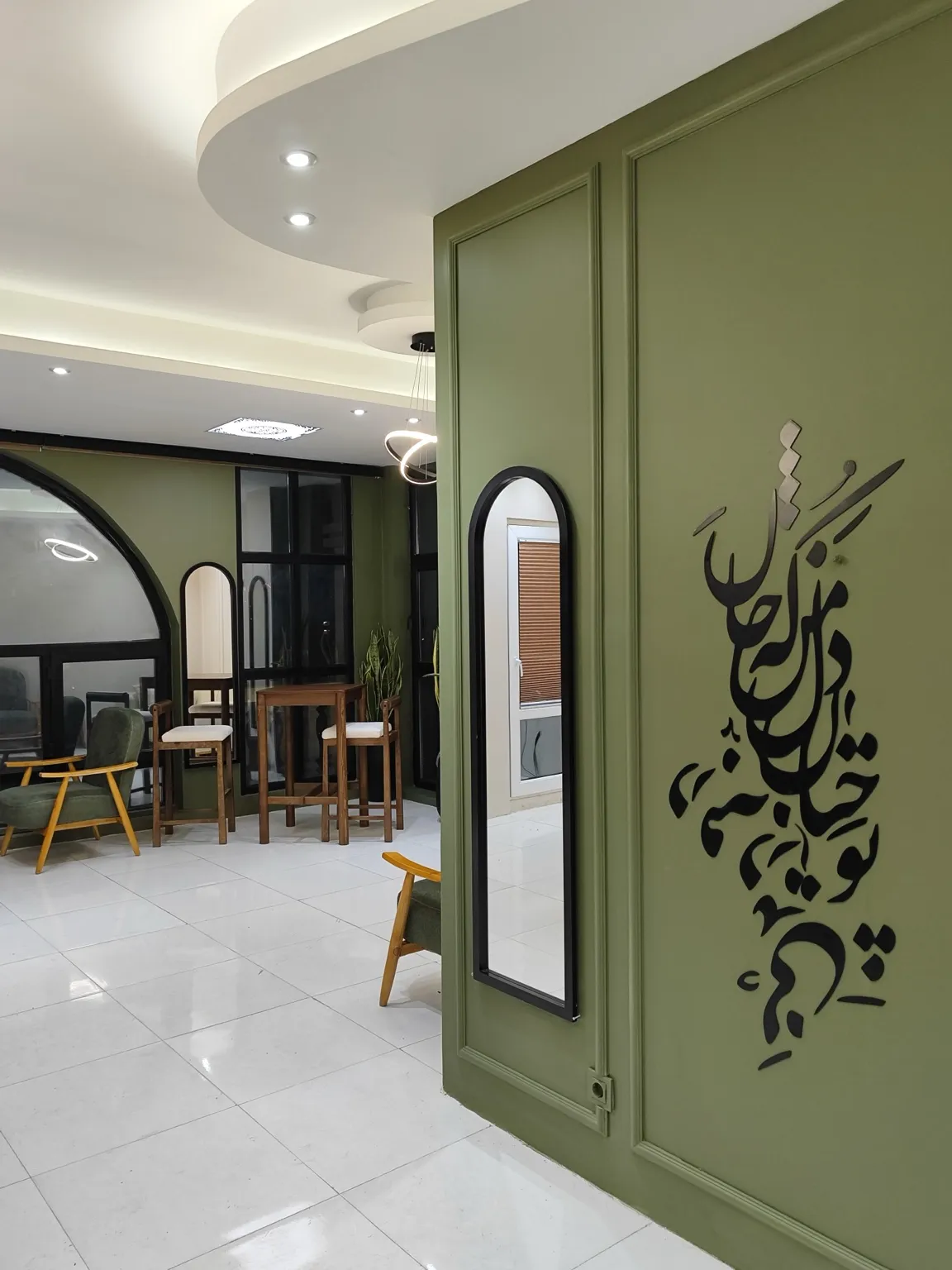 نمای کلینیک برای صفحه بوتاکس